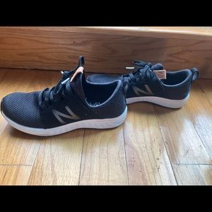 ✨Fresh Foam Sport (new) NEW BALANCE Running Shoes! ✨